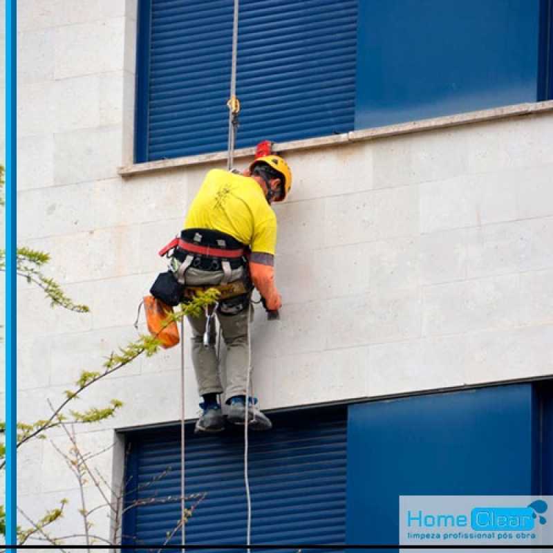 Limpeza de Fachada a Seco Preço Brooklin - Limpeza de Fachada